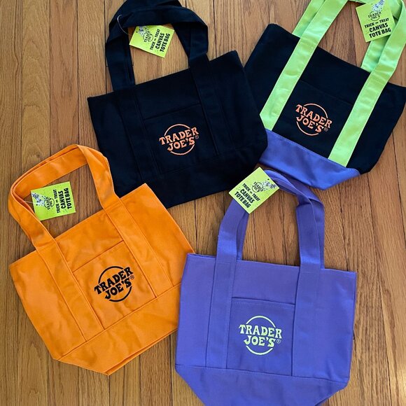 🎃 NWT Set of 4 Trader Joe's MINI Canvas Halloween Tote Bags. Trick or Treat Bag - Picture 1 of 10